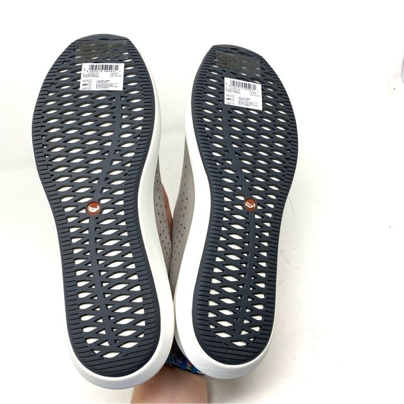 Clarks Un Rio Tie Stone Nubuck Sneakers 48716 - Picture 7 of 8